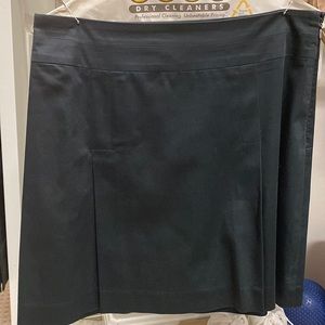 Banana Republic cute little black skirt